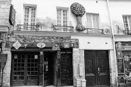Au Vieux-Chêne (69, rue Mouffetard)