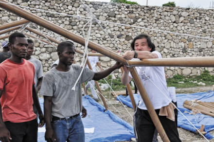 Shigeru-Ban-Paper-Shelter-Haiti-2010-Photo-by-Shigeru-Ban-Architects