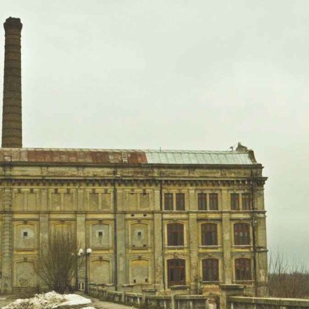 Moara Violatos în imagini de epocă și actuale