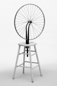 Marcel Duchamp, Roata de bicicletă (o lume cu fundu-n sus), 1913