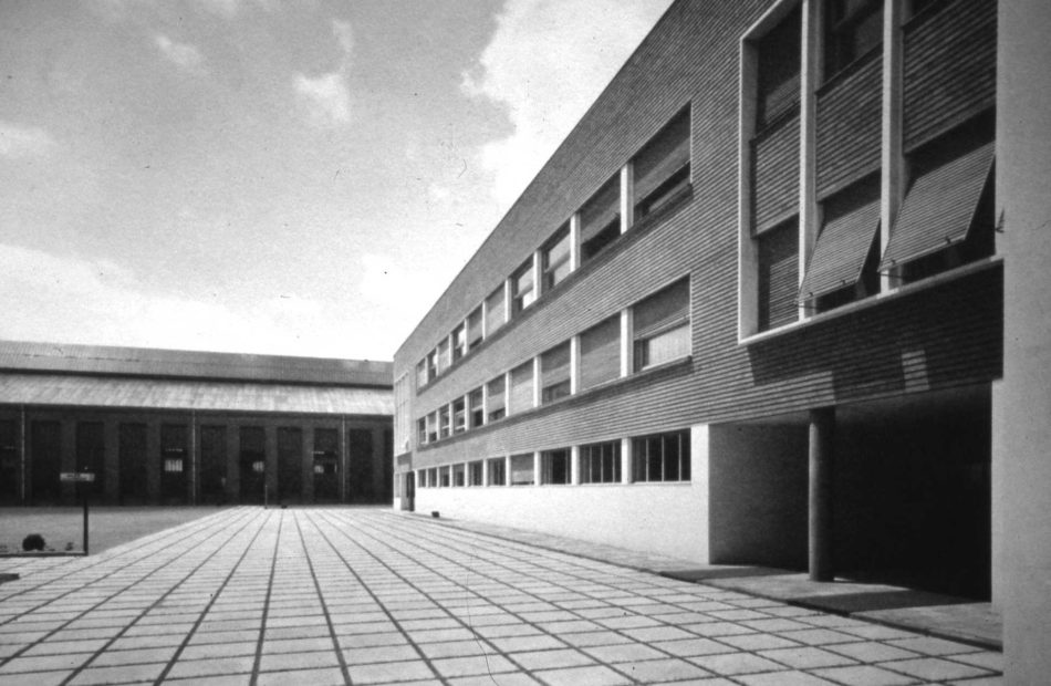 Pavilionul administrativ, 1936