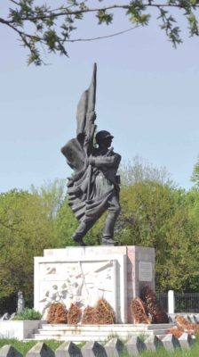Monument to the Soviet Soldier, moved in the Soviet Soldiers Cemetery on Pipera Road. Photography taken in 2014