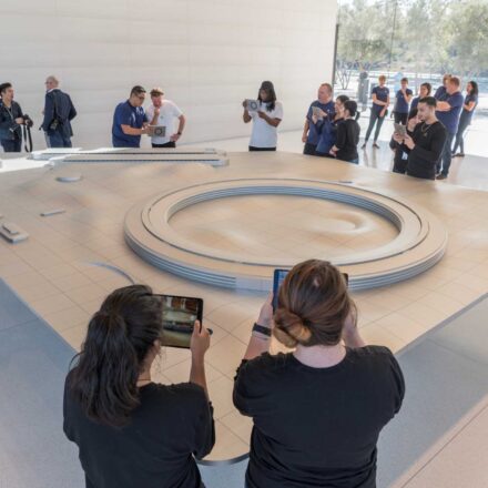 Proiect: Apple Park, Copyright holder: Nigel Young / Foster + Partners